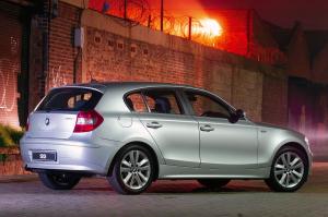 BMW 120i 5-Door 2004 года  (ZA)